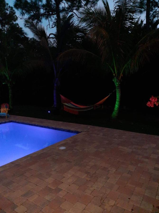 Private Tropical Paradise Guesthouse! Loxahatchee Kültér fotó